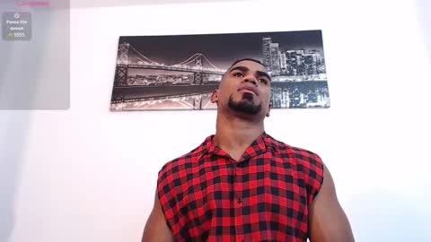 Instagram  Ryandwrn online show from October 15, 2025, 5:51 am