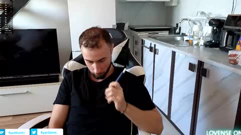 Snapshot of ryanstorm1 chatting on October 16, 2025, 9:10 am ryanstorm1 online show from October 16, 2025, 9:10 am