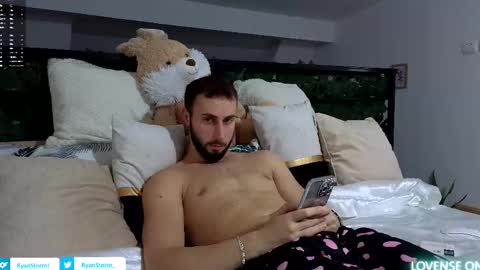 Snapshot of ryanstorm1 chatting on October 27, 2025, 9:19 pm ryanstorm1 online show from October 27, 2025, 9:19 pm