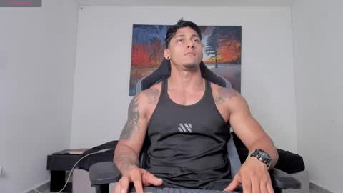 ryanwhite3 online show from April 13, 2026, 11:32 pm