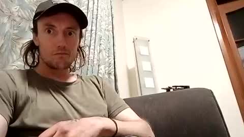 rydot5890 online show from October 17, 2025, 3:14 pm