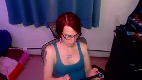 Snapshot of ryff_burnz chatting on October 7, 2025, 4:42 am Ryff Burnz online show from October 7, 2025, 4:42 am