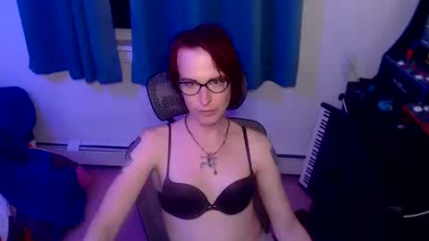 Snapshot of ryff_burnz chatting on October 11, 2025, 3:06 am Ryff Burnz online show from October 11, 2025, 3:06 am