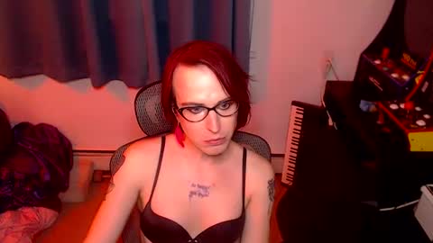 Snapshot of ryff_burnz chatting on October 20, 2025, 4:24 am Ryff Burnz online show from October 20, 2025, 4:24 am