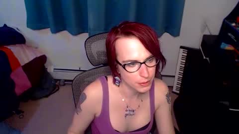 Snapshot of ryff_burnz chatting on November 5, 2025, 5:51 am Ryff Burnz online show from November 5, 2025, 5:51 am