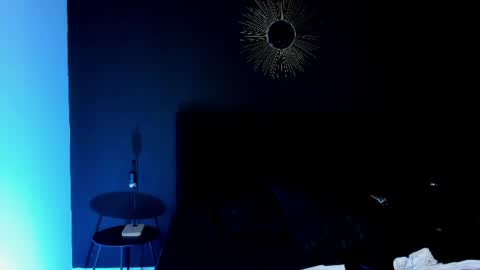 Snapshot of rylle_ chatting on June 11, 2026, 2:53 am Rylle online show from June 11, 2026, 2:53 am
