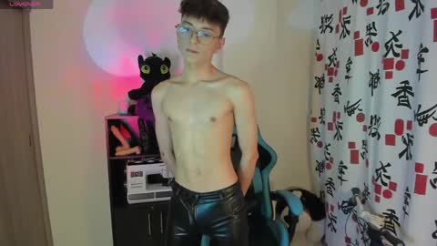 RYO BLEU online show from April 9, 2026, 3:28 am