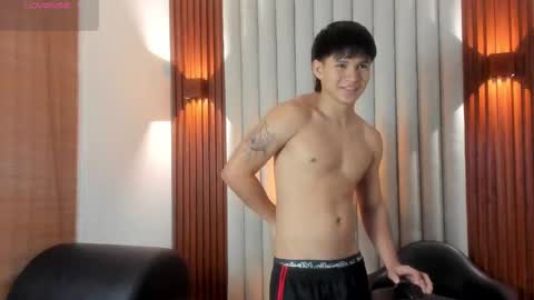 Ryo Kush online show from October 5, 2025, 3:38 am