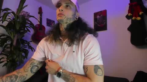 leopmonk help me reach 100 thumbs up online show from September 15, 2025, 1:11 pm