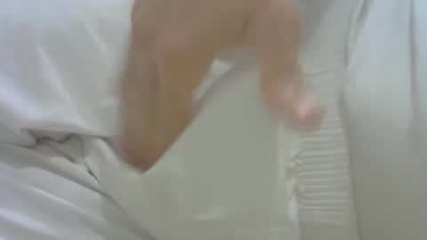 Snapshot of s201174370 chatting on October 28, 2025, 6:32 pm Cloney online show from October 28, 2025, 6:32 pm