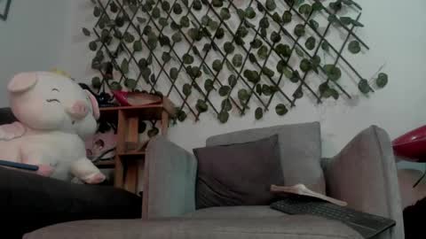 sa_anvi online show from April 4, 2026, 6:16 pm