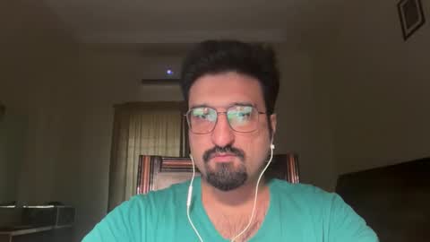 Snapshot of saadiqureshi007 chatting on September 28, 2025, 10:31 am saadiqureshi007 online show from September 28, 2025, 10:31 am