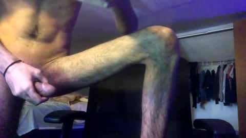 Snapshot of saasbutt chatting on December 2, 2025, 5:41 pm saasbutt online show from December 2, 2025, 5:41 pm