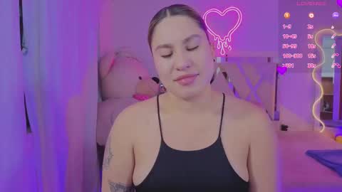 saaya_tay online show from February 12, 2026, 3:12 am