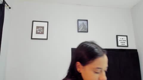 Snapshot of sabbrand_ chatting on November 1, 2025, 10:01 pm online show from November 1, 2025, 10:01 pm