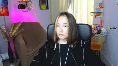 Snapshot of sabina_wul chatting on June 18, 2026, 12:20 pm Sabina online show from June 18, 2026, 12:20 pm