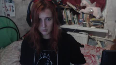 sabochka888 online show from November 25, 2025, 6:24 am