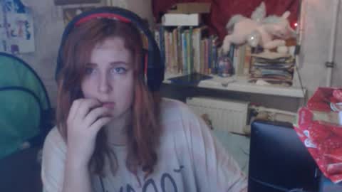 sabochka888 online show from December 15, 2025, 7:01 am