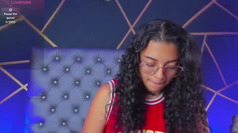 Snapshot of sabrina_cook chatting on September 13, 2025, 1:00 pm online show from September 13, 2025, 1:00 pm