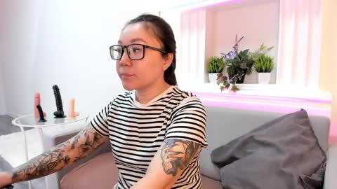 GMT7TueWedThuFriSatSun 0100am-0700am online show from March 31, 2026, 12:01 am