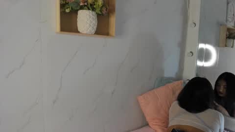 mariana  online show from October 7, 2025, 12:41 am