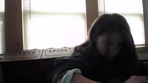 Sabrina online show from September 13, 2025, 1:44 pm