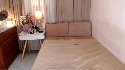 Snapshot of sabrinalocsin chatting on January 5, 2025, 8:32 am sabrinalocsin online show from January 5, 2025, 8:32 am