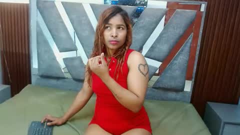 sabrinaroosa202cl online show from September 25, 2025, 11:36 am