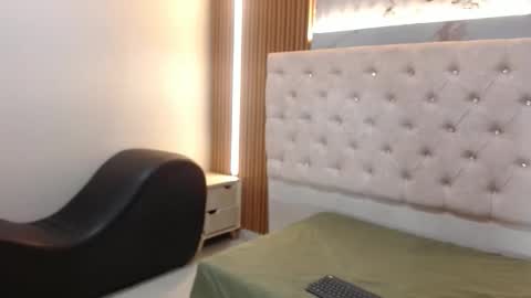 sabrinaroosa202cl online show from October 25, 2025, 11:29 am