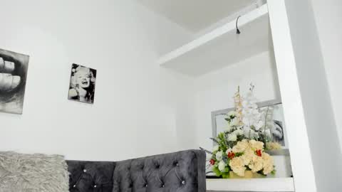 sabrinaxxx11 online show from September 25, 2025, 8:12 pm