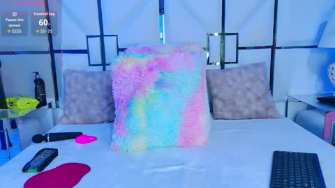 Sabrinna online show from November 21, 2025, 7:12 pm