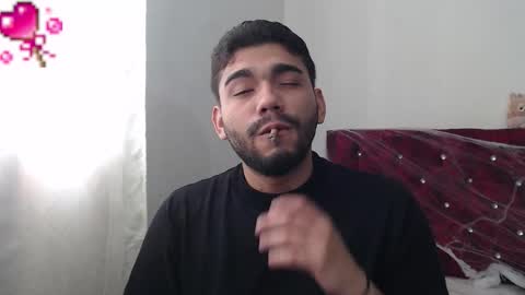 Snapshot of sack_rojas chatting on October 27, 2025, 4:55 pm Sack online show from October 27, 2025, 4:55 pm