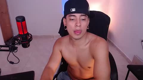 Snapshot of saenz_hotx chatting on October 2, 2025, 9:55 pm saenz_hotx online show from October 2, 2025, 9:55 pm