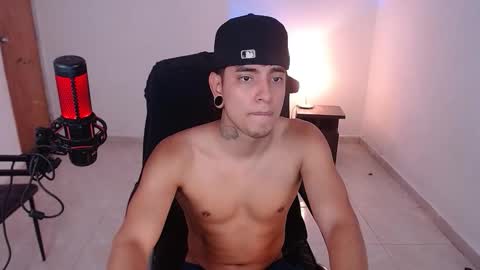 Snapshot of saenz_hotx chatting on October 6, 2025, 10:40 pm saenz_hotx online show from October 6, 2025, 10:40 pm