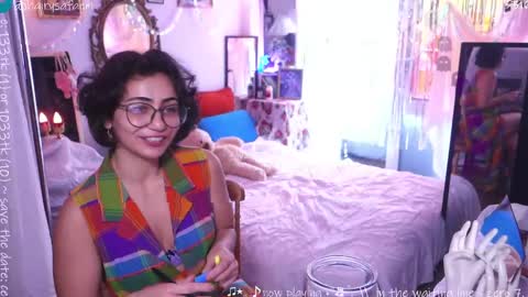 Snapshot of safaeri chatting on October 7, 2025, 4:37 pm Safa online show from October 7, 2025, 4:37 pm