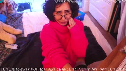 Snapshot of safaeri chatting on October 29, 2025, 8:43 pm Safa online show from October 29, 2025, 8:43 pm