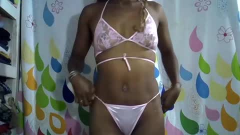 Snapshot of safira19 chatting on October 2, 2025, 2:24 pm safira19 online show from October 2, 2025, 2:24 pm