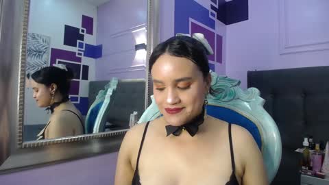 SafiroSky online show from December 19, 2024, 3:40 am