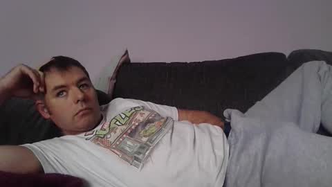 saggyballs83 online show from September 18, 2025, 11:45 am