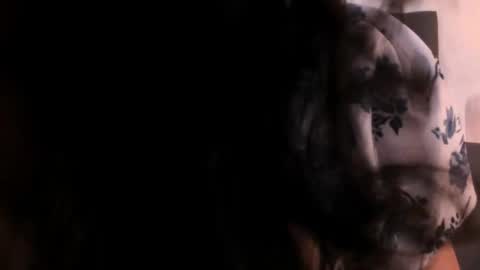 Snapshot of saharagarcia chatting on October 9, 2025, 6:39 pm Sahara Garcia online show from October 9, 2025, 6:39 pm