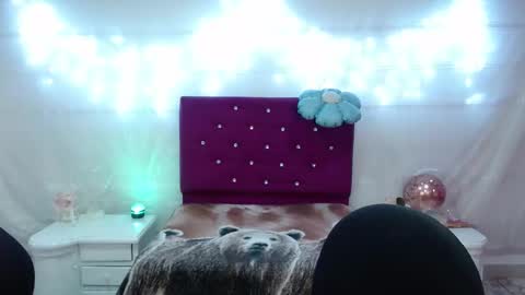 saharajonson online show from October 9, 2025, 3:48 am