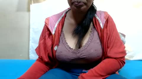 Snapshot of sahobelle chatting on June 29, 2026, 1:11 pm sahobelle online show from June 29, 2026, 1:11 pm