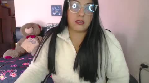 Karina online show from September 30, 2025, 7:08 pm