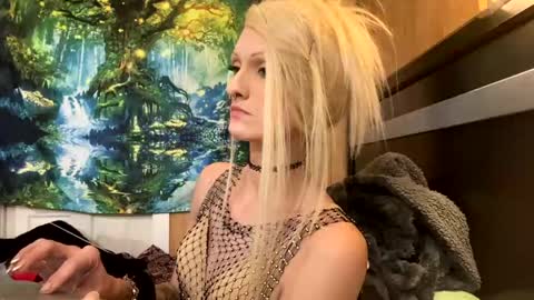 PupTwink online show from November 24, 2025, 4:23 am