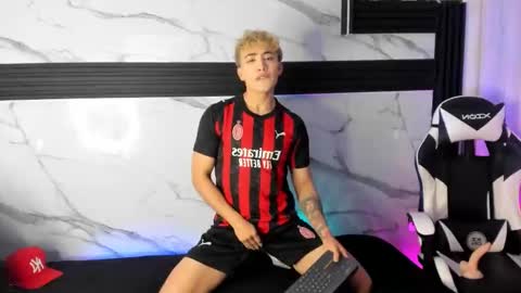 Juan online show from November 24, 2025, 11:10 am