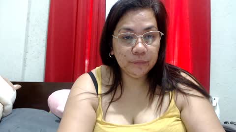 saint_flowerxxx online show from January 18, 2025, 5:10 am