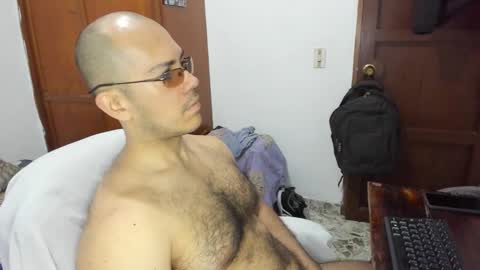 Snapshot of saintedy01 chatting on October 8, 2025, 12:14 pm saintedy01 online show from October 8, 2025, 12:14 pm