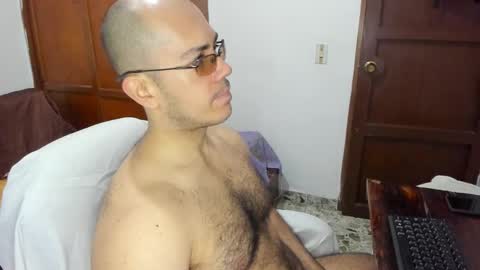 Snapshot of saintedy01 chatting on October 17, 2025, 11:57 am saintedy01 online show from October 17, 2025, 11:57 am