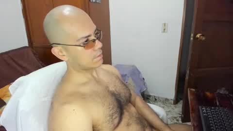 Snapshot of saintedy01 chatting on October 19, 2025, 1:45 pm saintedy01 online show from October 19, 2025, 1:45 pm