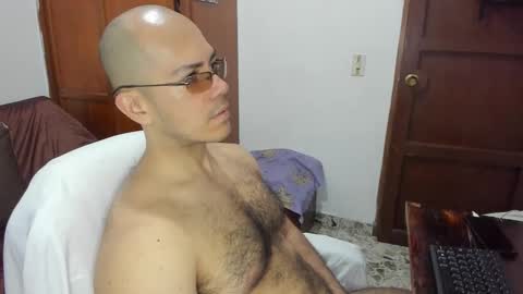 Snapshot of saintedy01 chatting on November 9, 2025, 3:21 pm saintedy01 online show from November 9, 2025, 3:21 pm